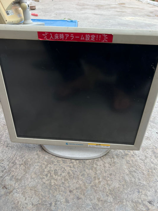 ..NIHON KOHDEN LCD Moniter