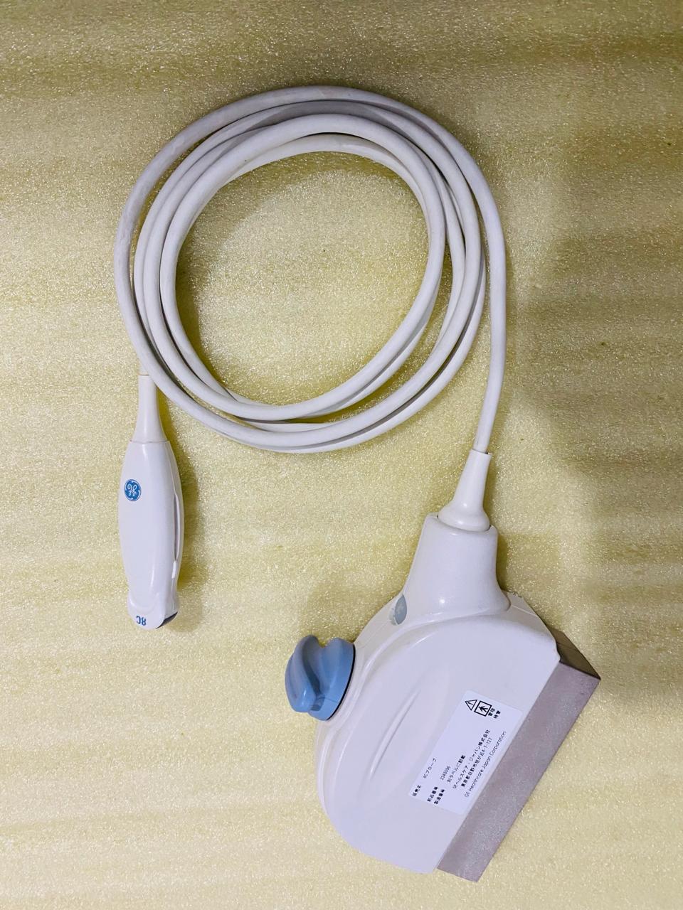 ..GE 8C Micro convex arrange ultrasound transducer. Mfg 2013