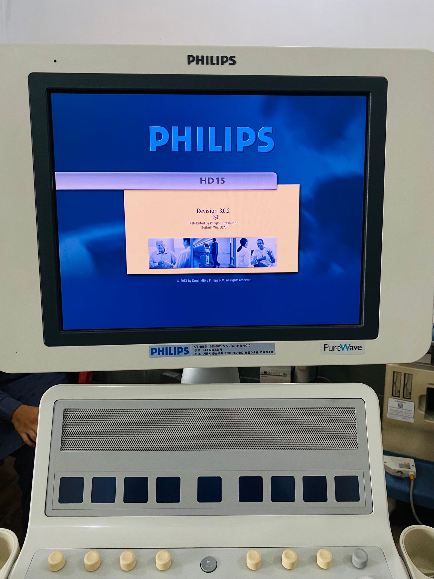 Philips HD15 with convex linear probe mfg 2012, Also can sell its parts, probes