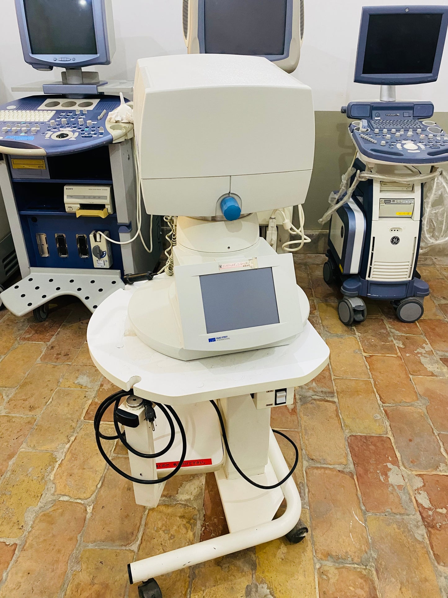 ..Haag Streit Perimetry Octopus 300 Ophthalmic Products