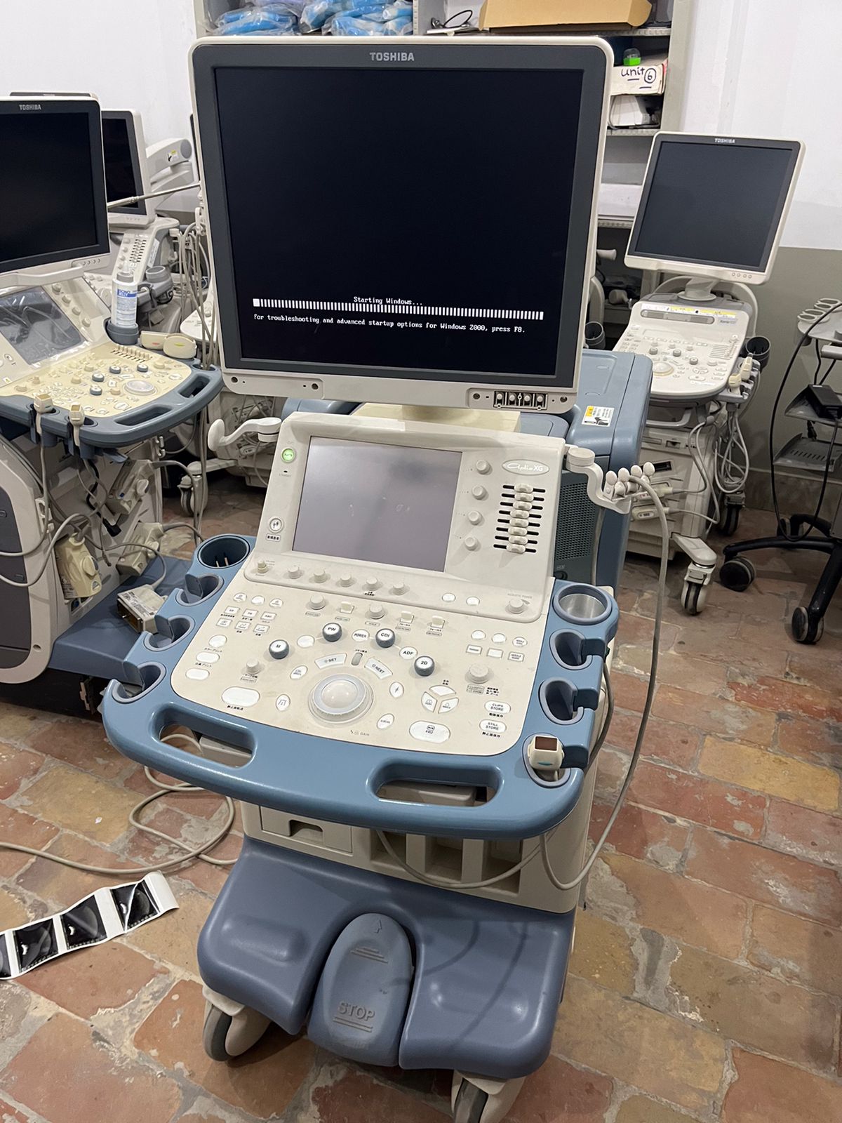 Toshiba Aplio XG Ultrasound machine with adult cardiac probe