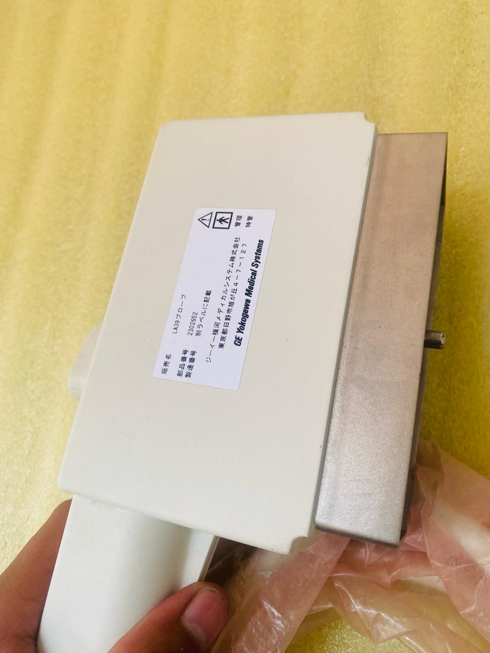 ..GE 12L linear probe. UC