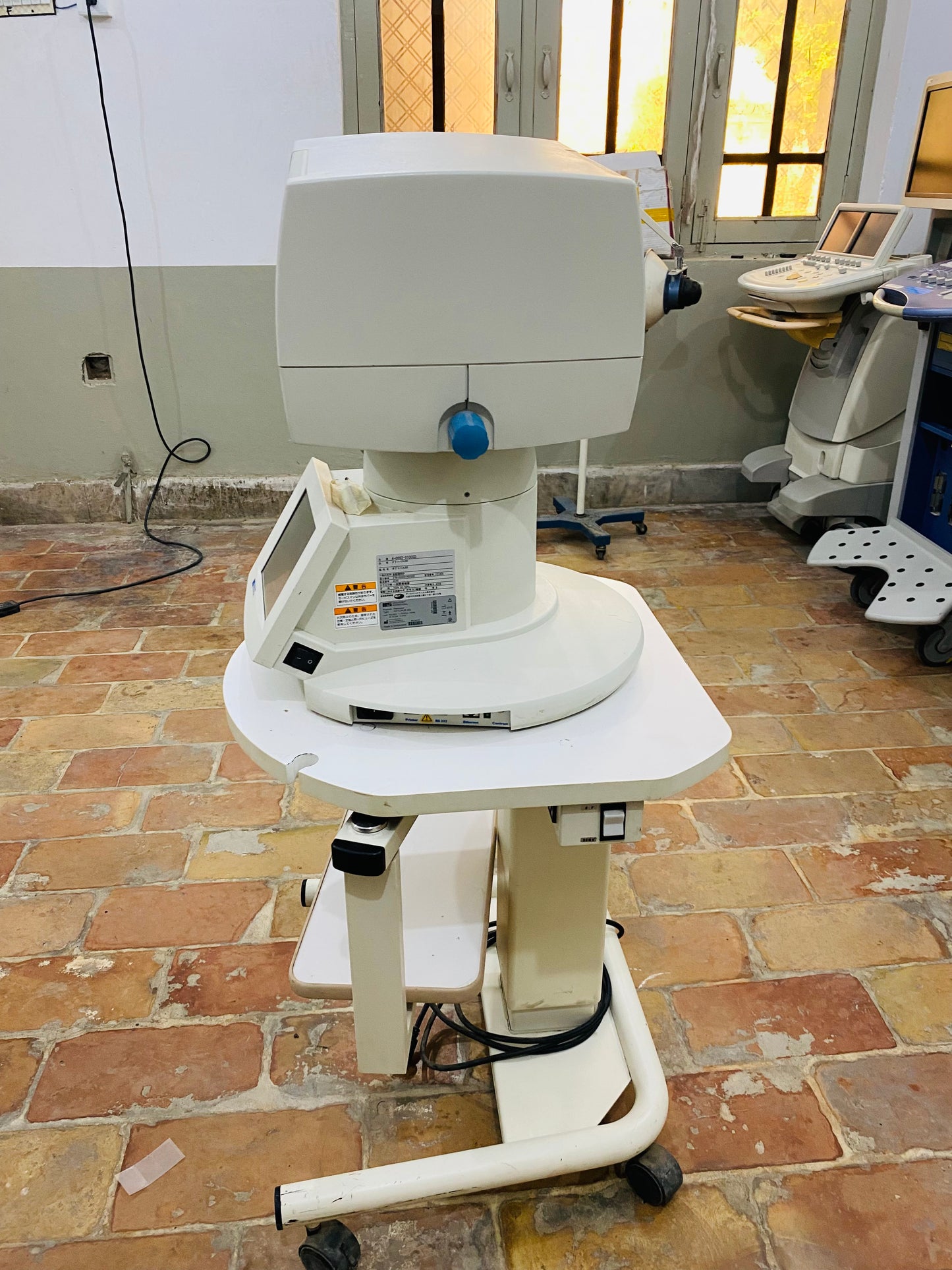 ..Haag Streit Perimetry Octopus 300  Ophthalmic Products