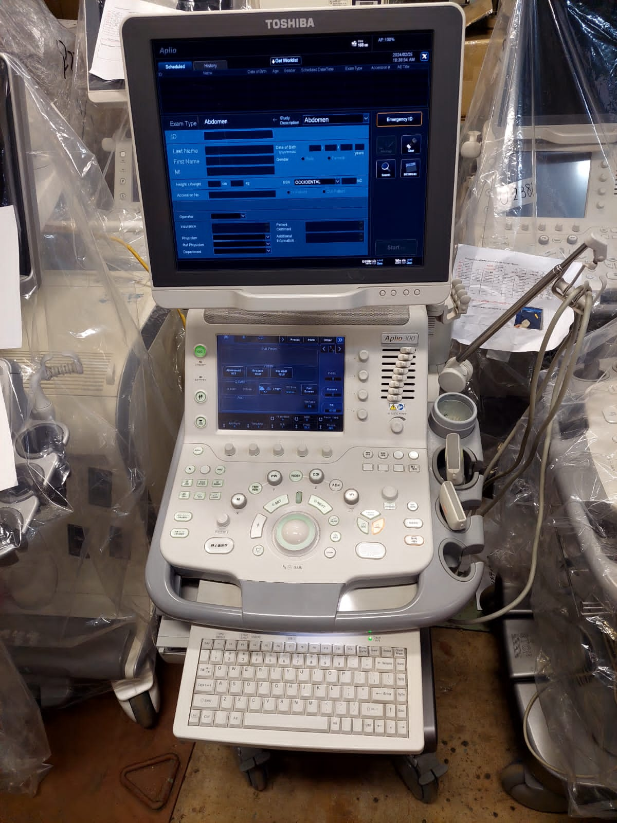 Toshiba Aplio 300 with convex linear probes. ( PVT-375BT, PLT-805AT) - Japan Medical Company LTD