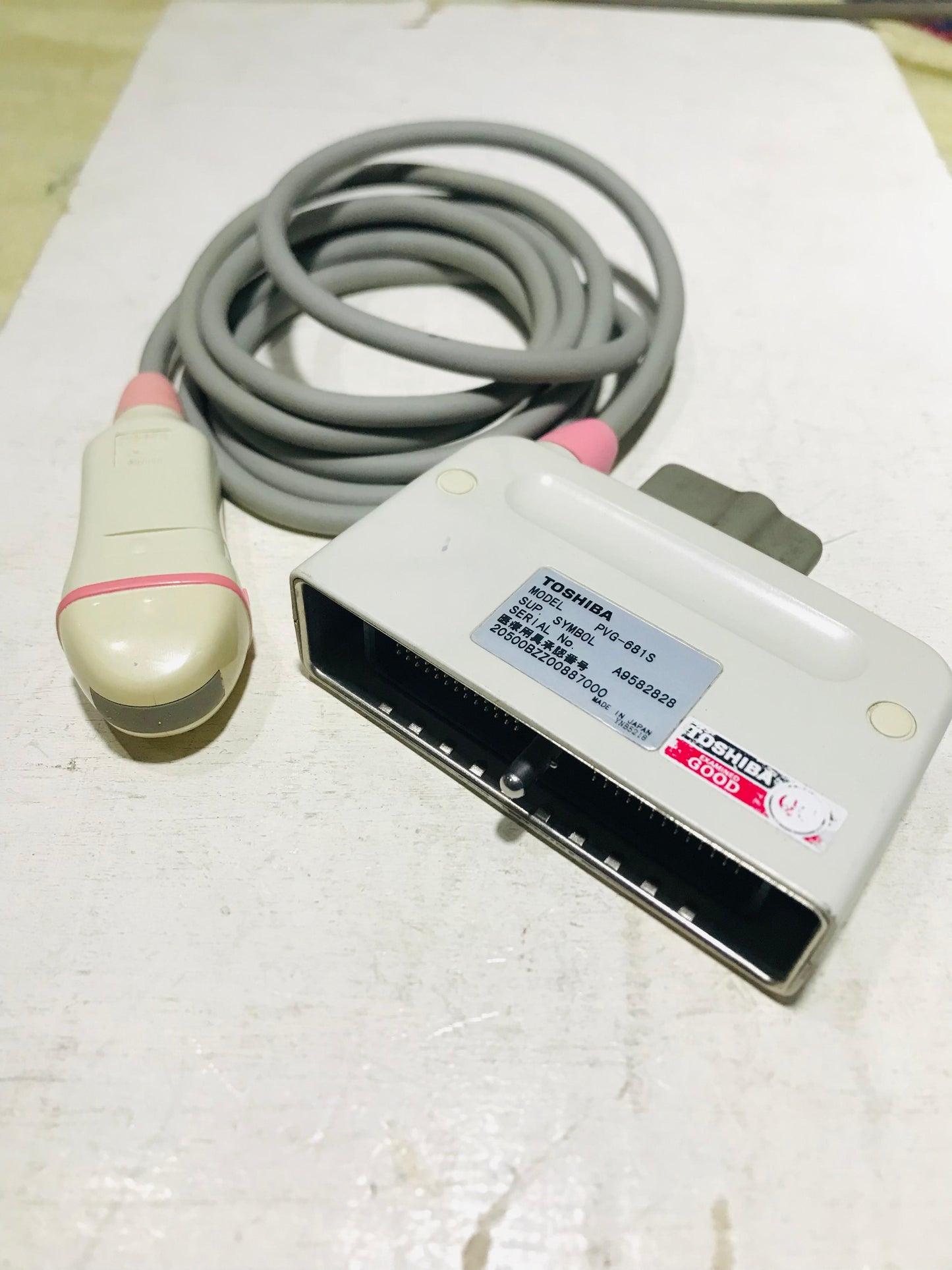 ...Toshiba PVG-681S micro convex UC