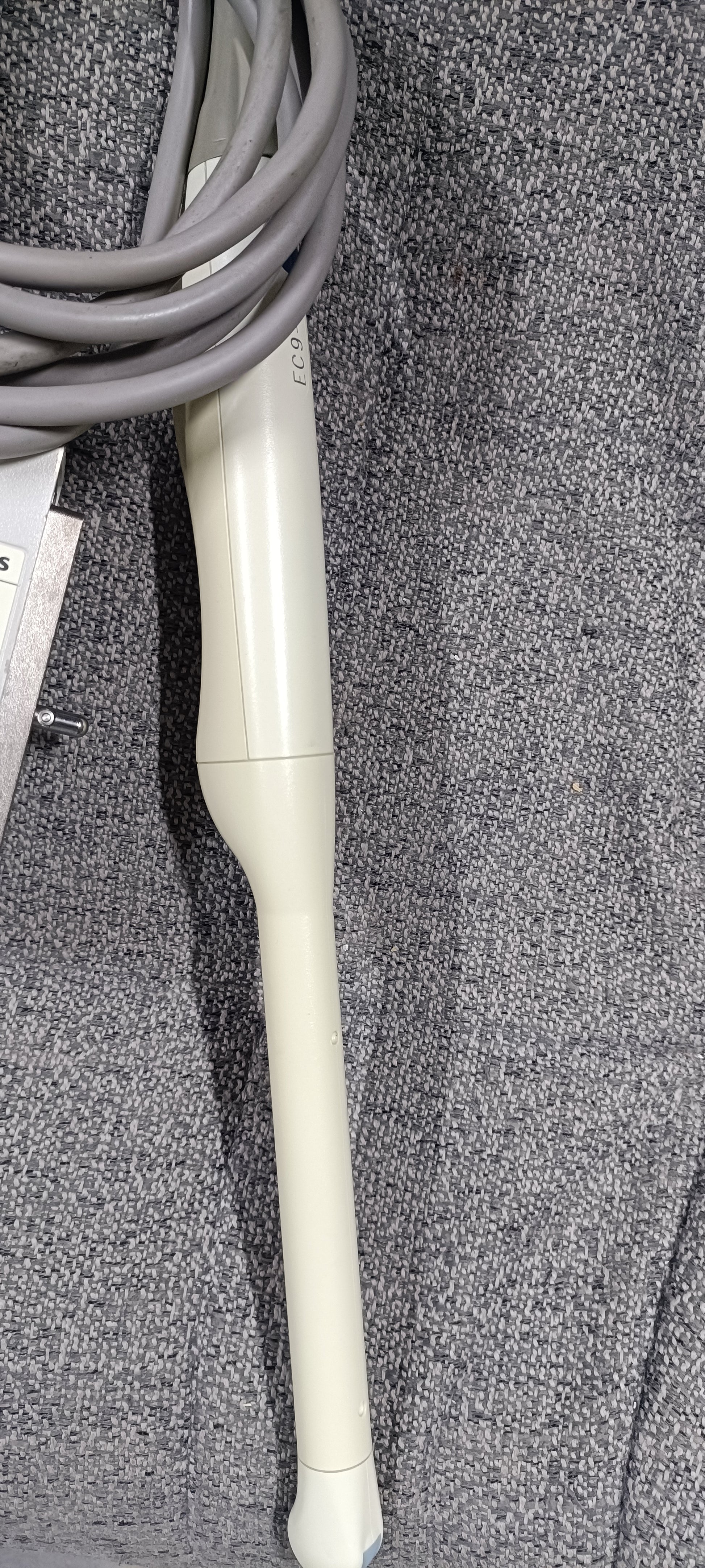 Siemens TVS PROBE SN. (21)64138010 CHECKED DXB IS - Japan Medical Company LTD