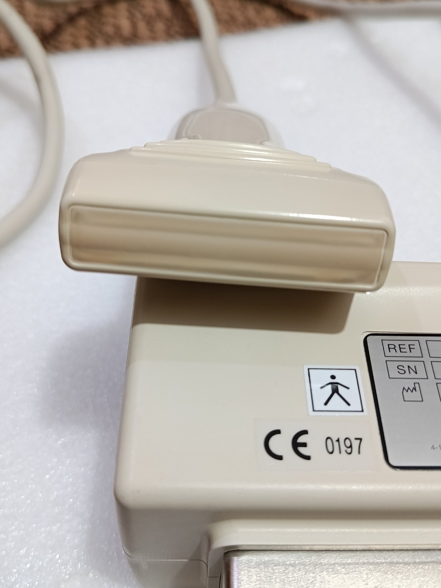 P : Hitachi EUP-L74M Linear Probe UC