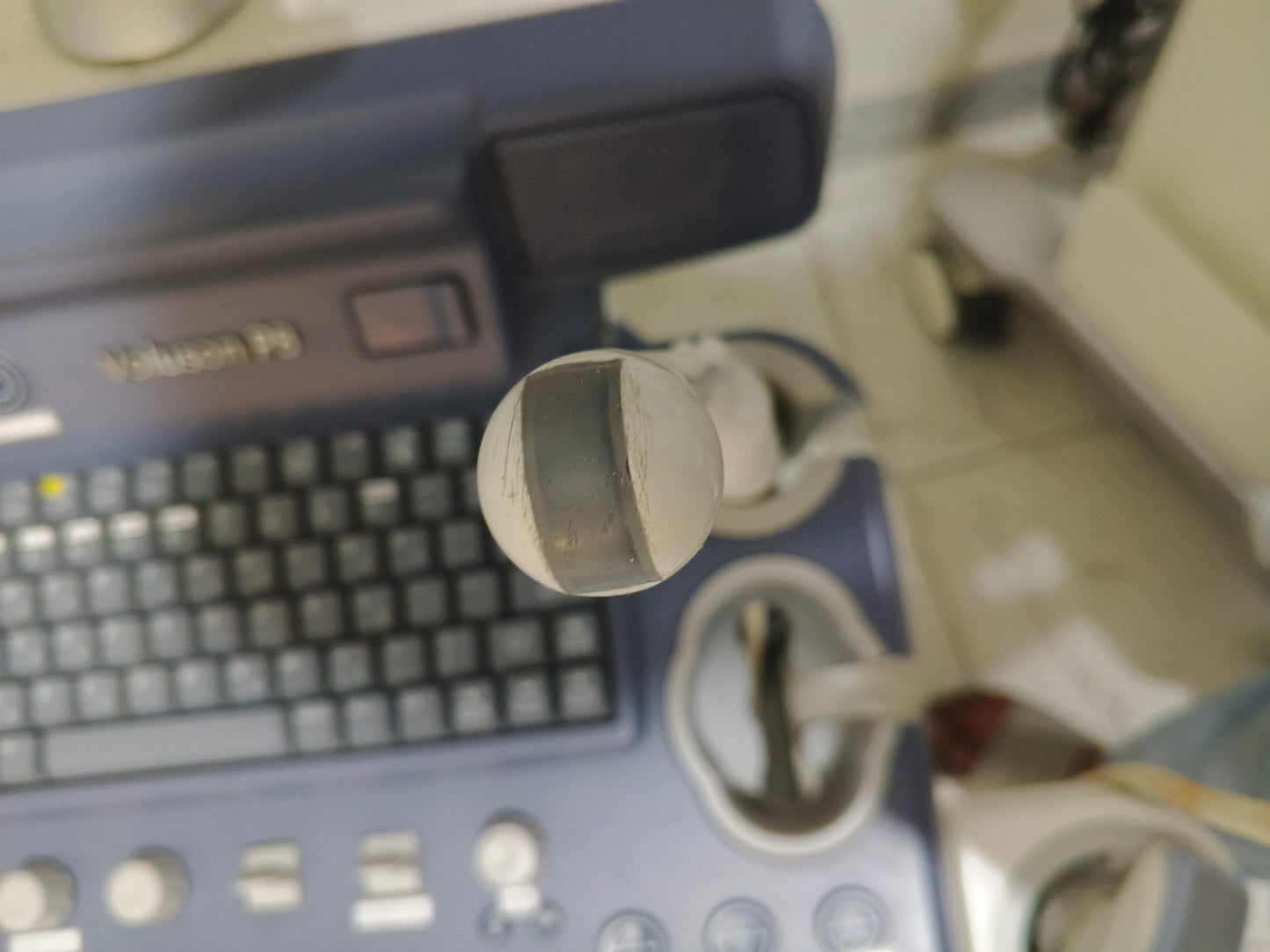 ...GE voluson p8 E8C RS tvs probe