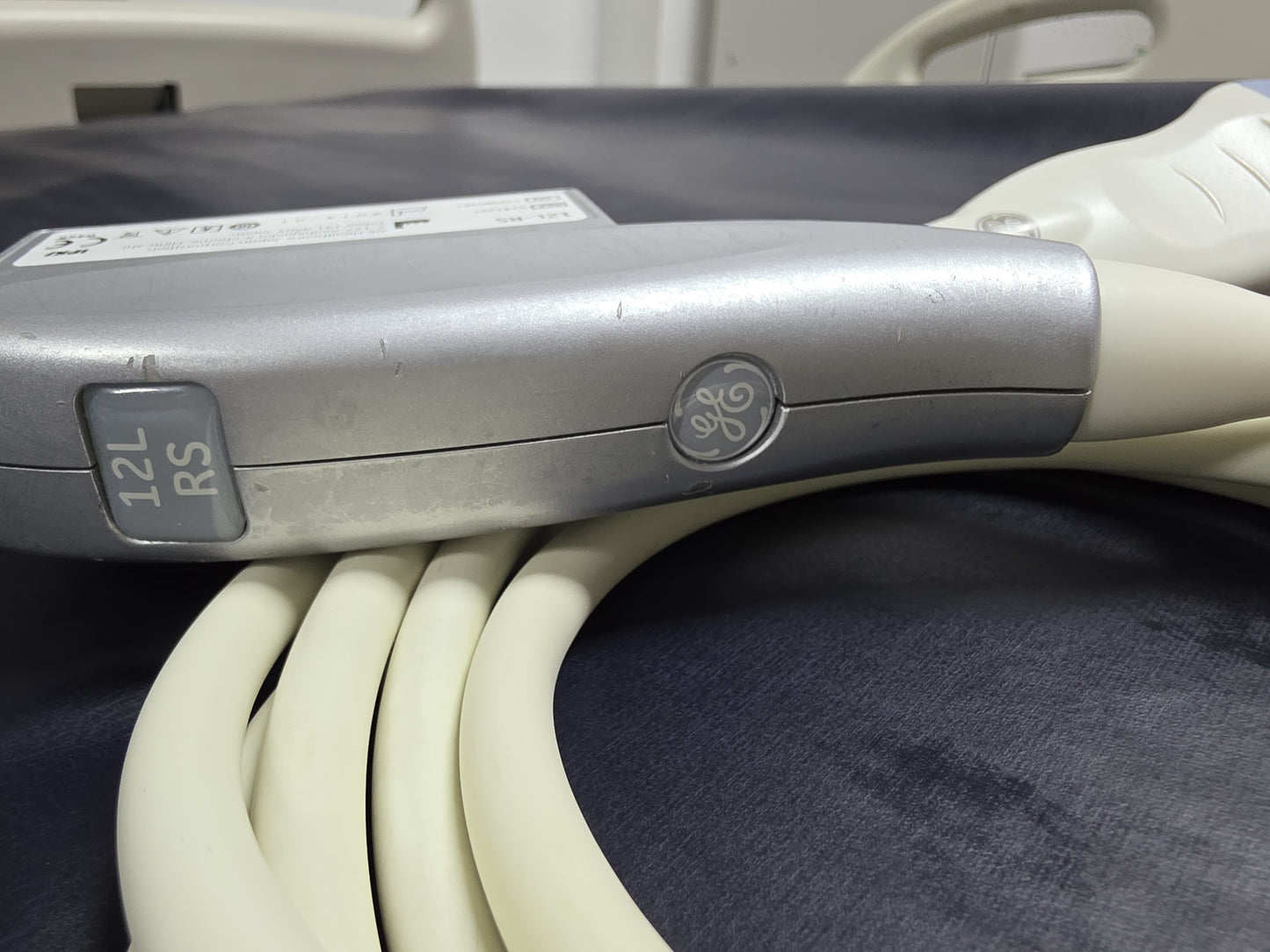 GE 12L RS linear probe SN: 132095YP1