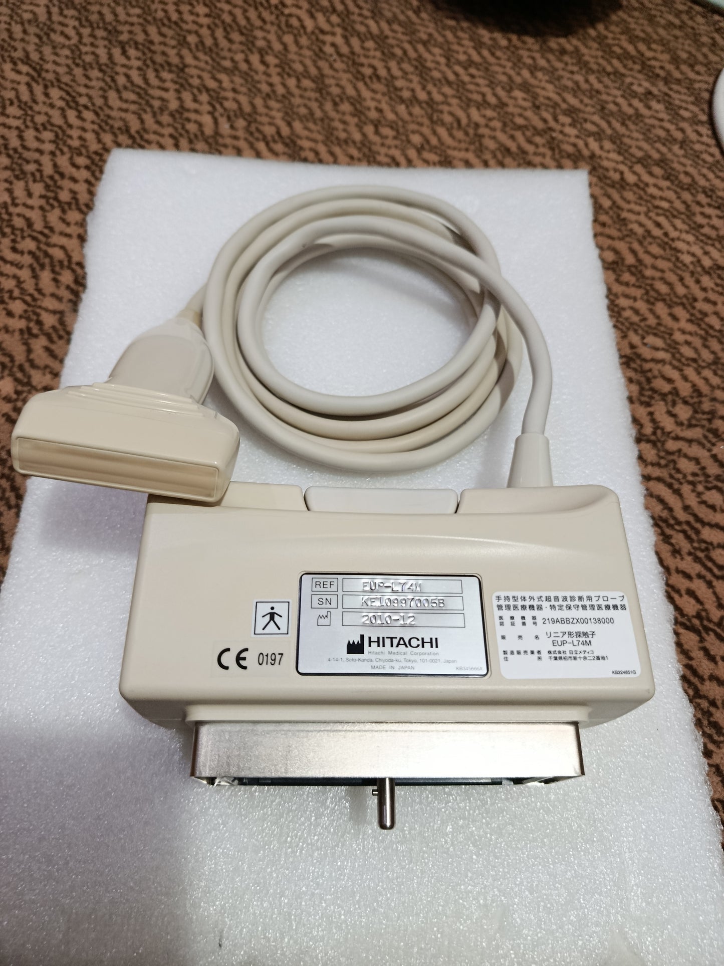 P : Hitachi EUP-L74M Linear Probe UC