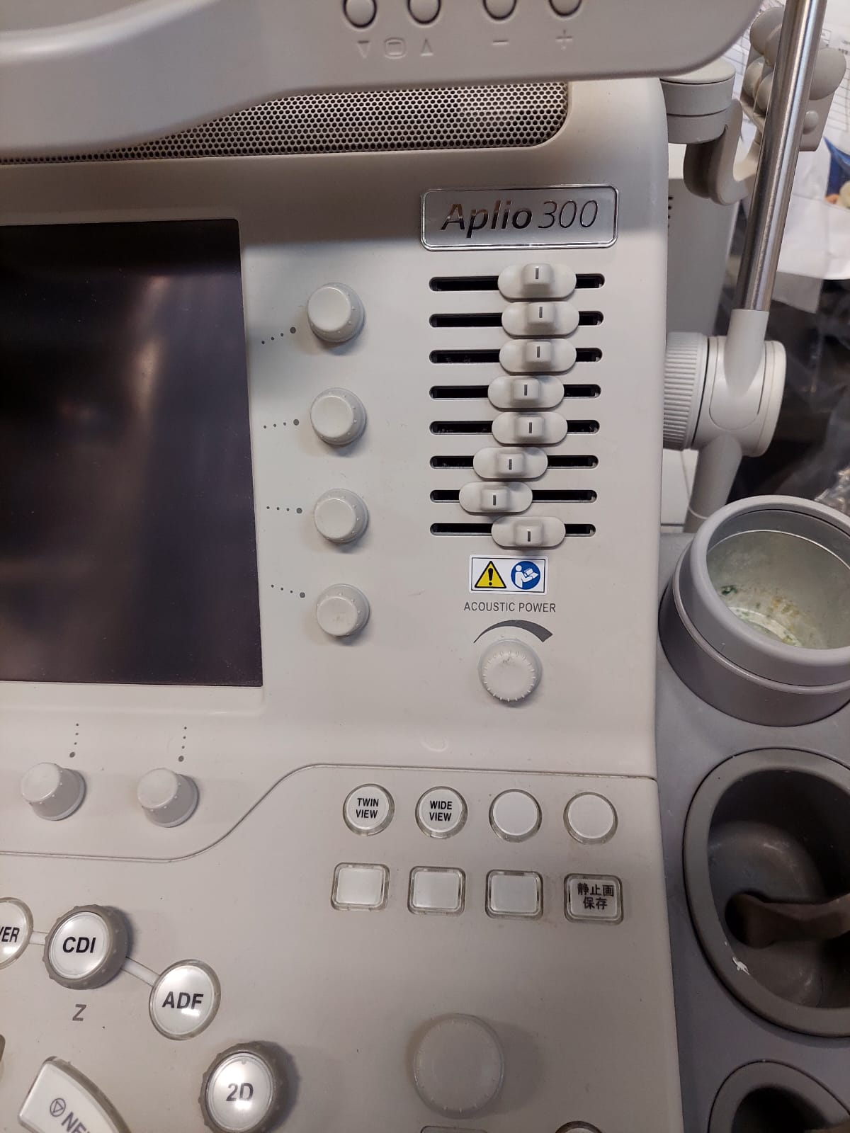 Toshiba Aplio 300 with convex linear probes. ( PVT-375BT, PLT-805AT) - Japan Medical Company LTD