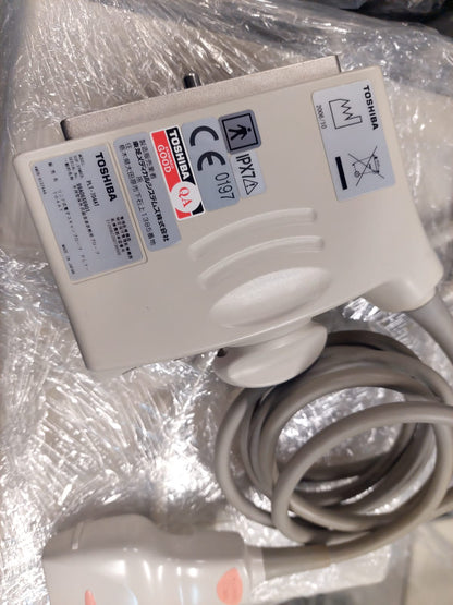 Toshiba Aplio 300 with convex(PVT-375BT), PLT(704AT), PLT(805AT) probes. - Japan Medical Company LTD