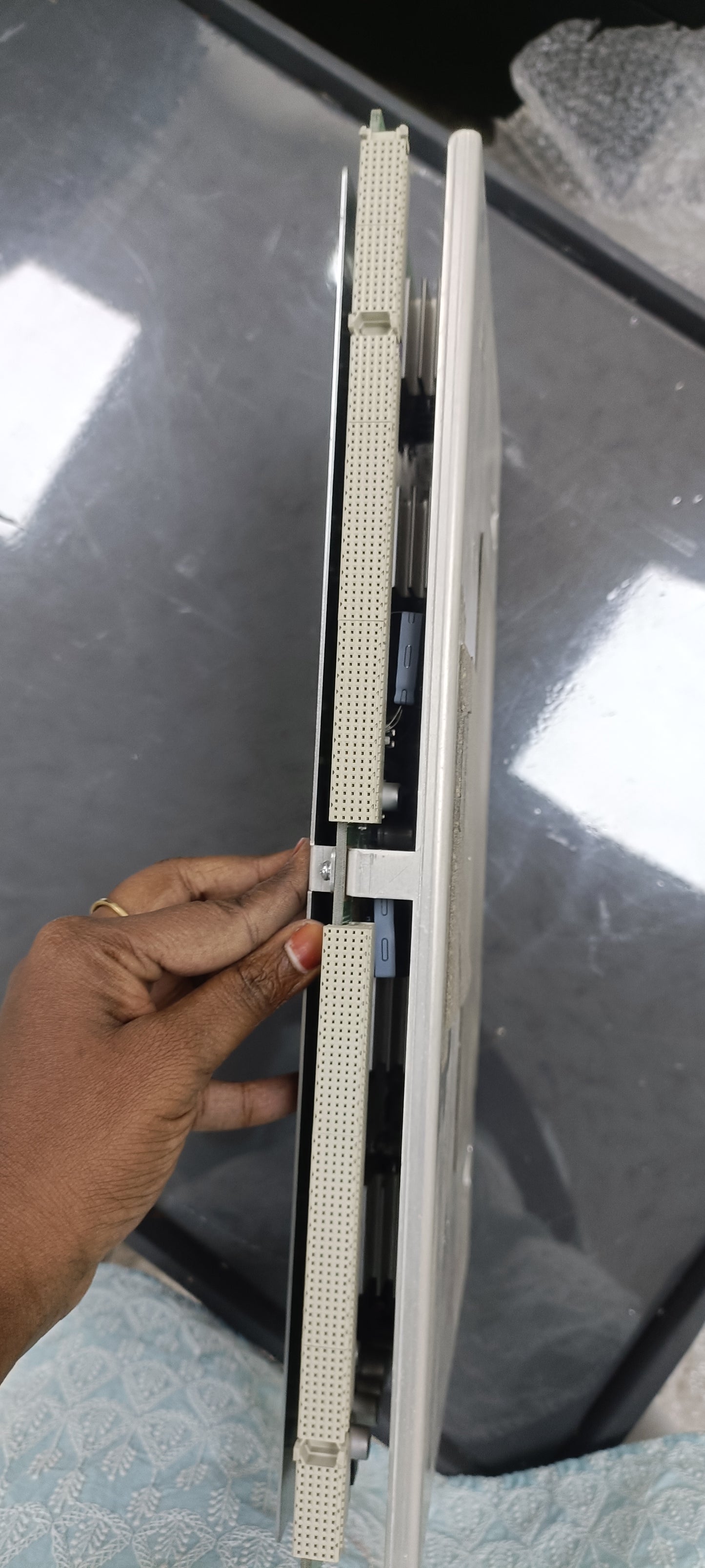 Hitachi avius RDBF board dxb