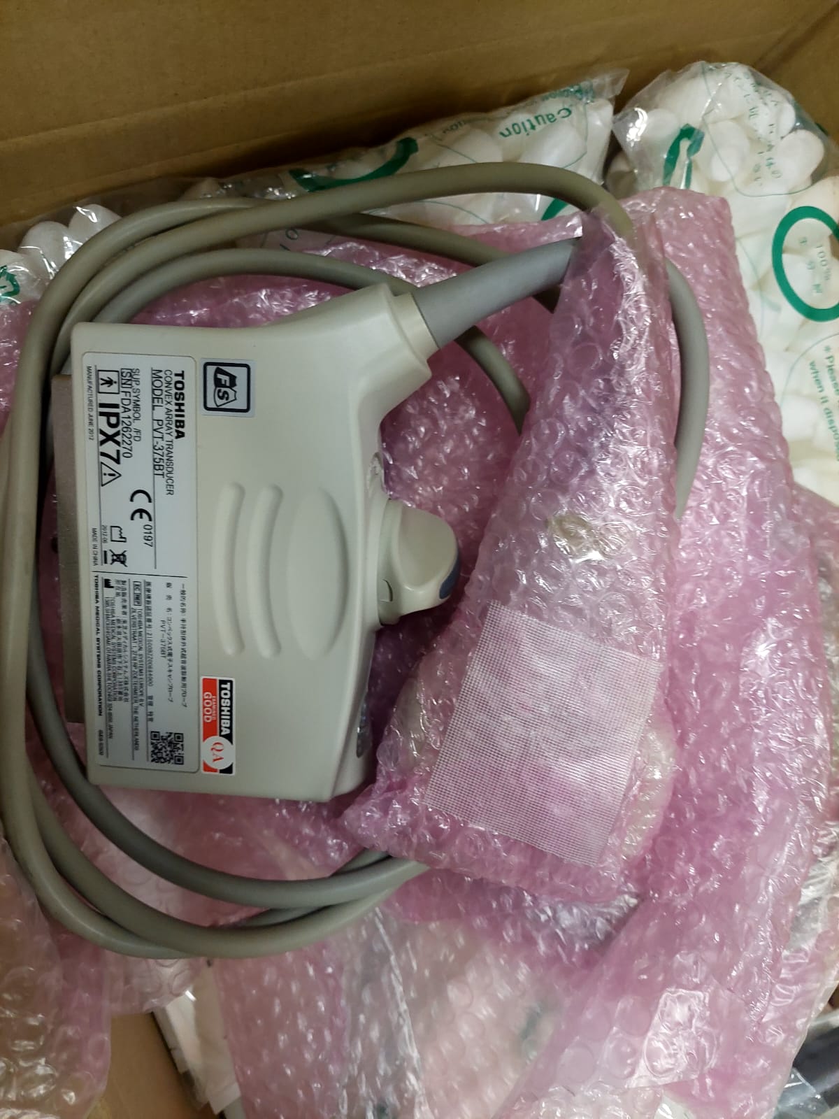 Toshiba Aplio 300 with convex linear probes. ( PVT-375BT, PLT-805AT) - Japan Medical Company LTD