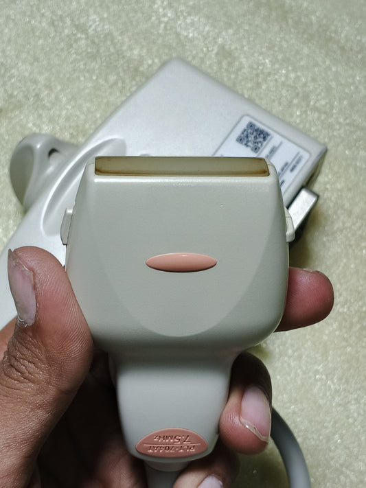 ..Toshiba PLT-704AT Linear probe