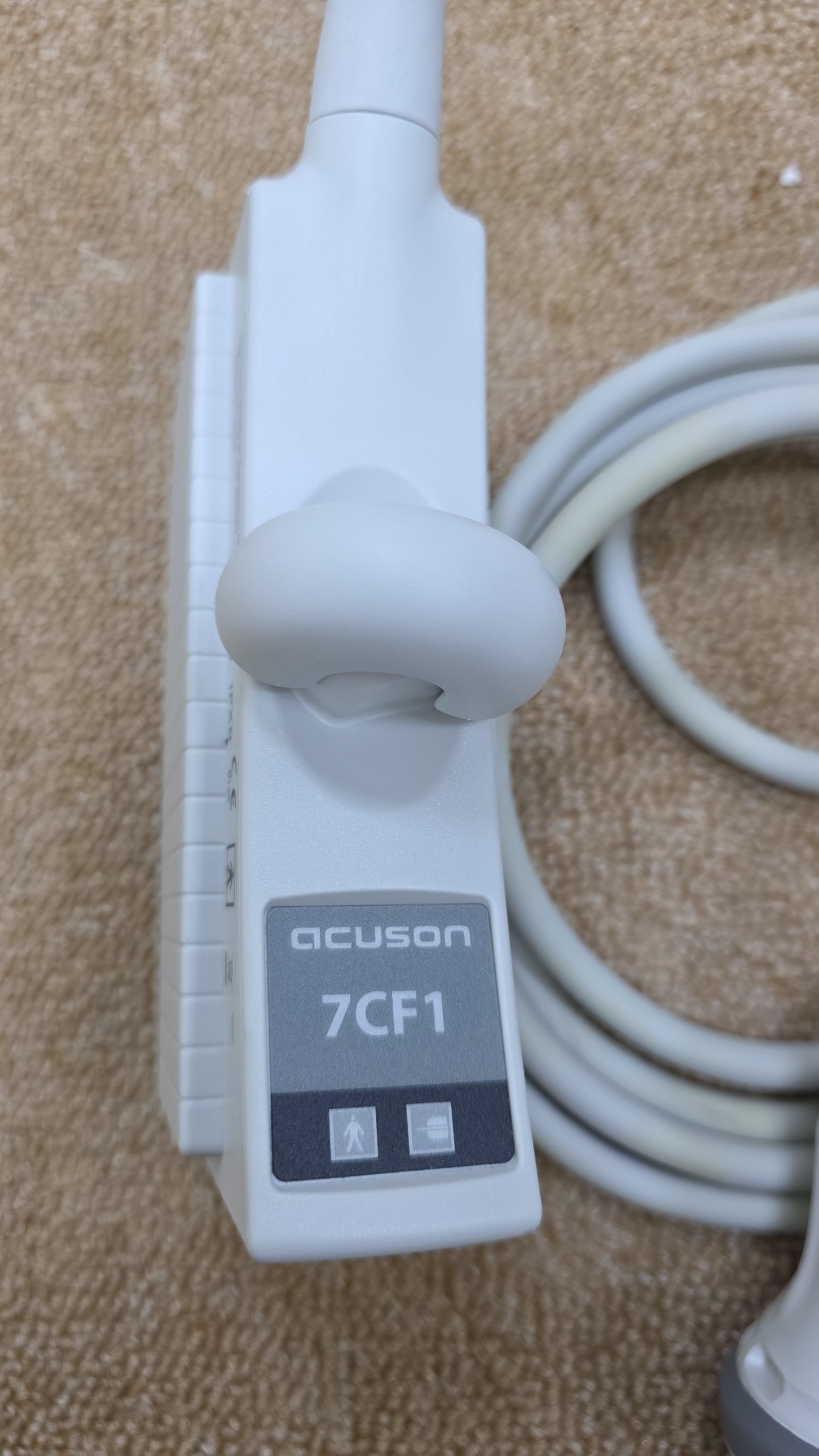 Siemens Acuson 7CF1 Ultrasound Probe MFg: 2016 DXB unchecked