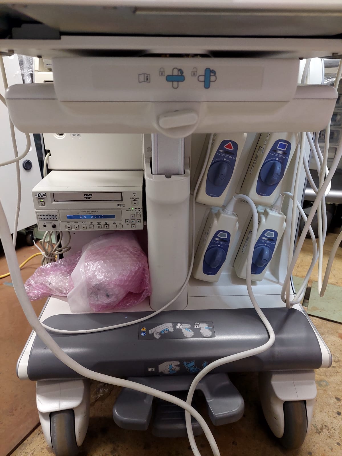 Hitachi Aloka F75  with Convex UST-9147, Convex UST-9130, Linear UST-5415, And Adult Cardiac Probe. - Japan Medical Company LTD