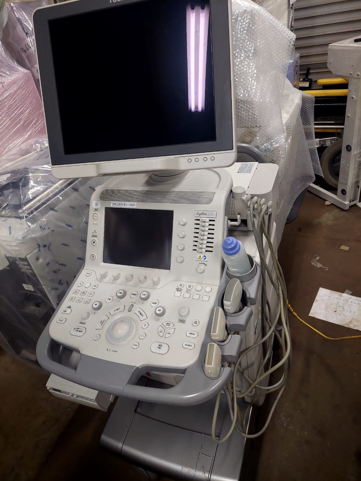 Toshiba Aplio 300 with convex(PVT-375BT), PLT(704AT), PLT(805AT) probes. - Japan Medical Company LTD