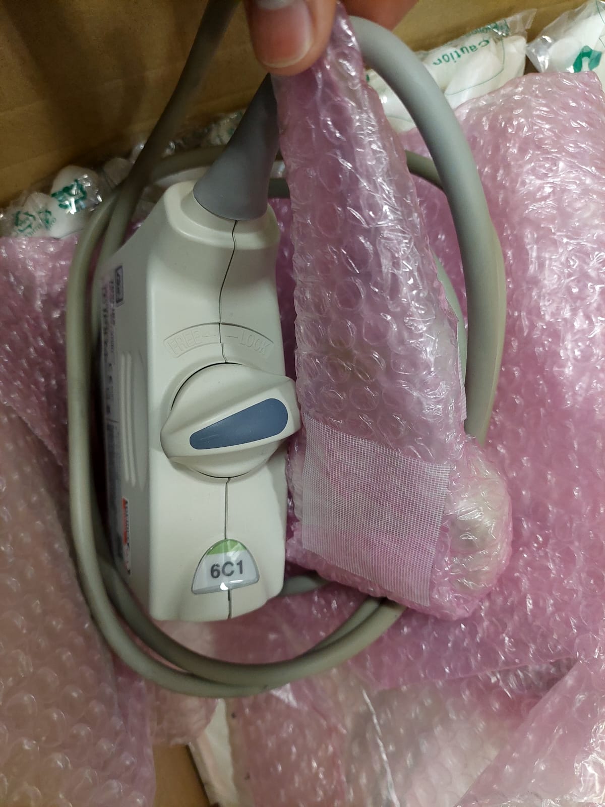 Toshiba Aplio 300 with convex linear probes. ( PVT-375BT, PLT-805AT) - Japan Medical Company LTD