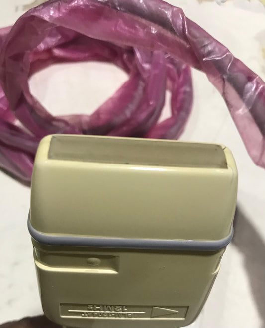 ...Toshiba PLM-1204AT Linear probe