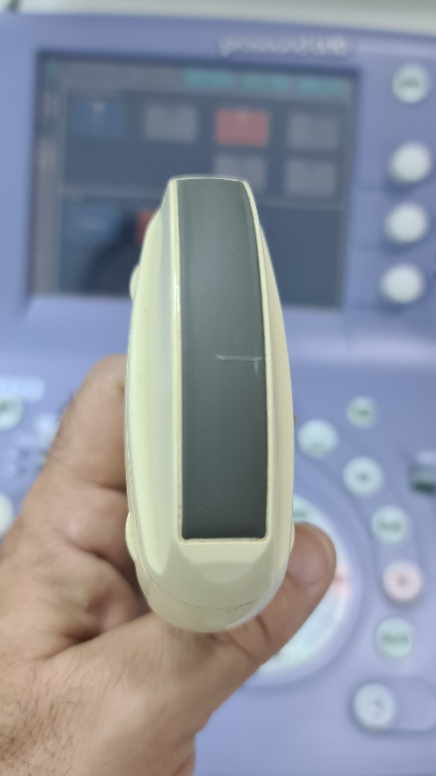 ..Aloka UST-9130 convex probe (S.N: M02904) checked DXB