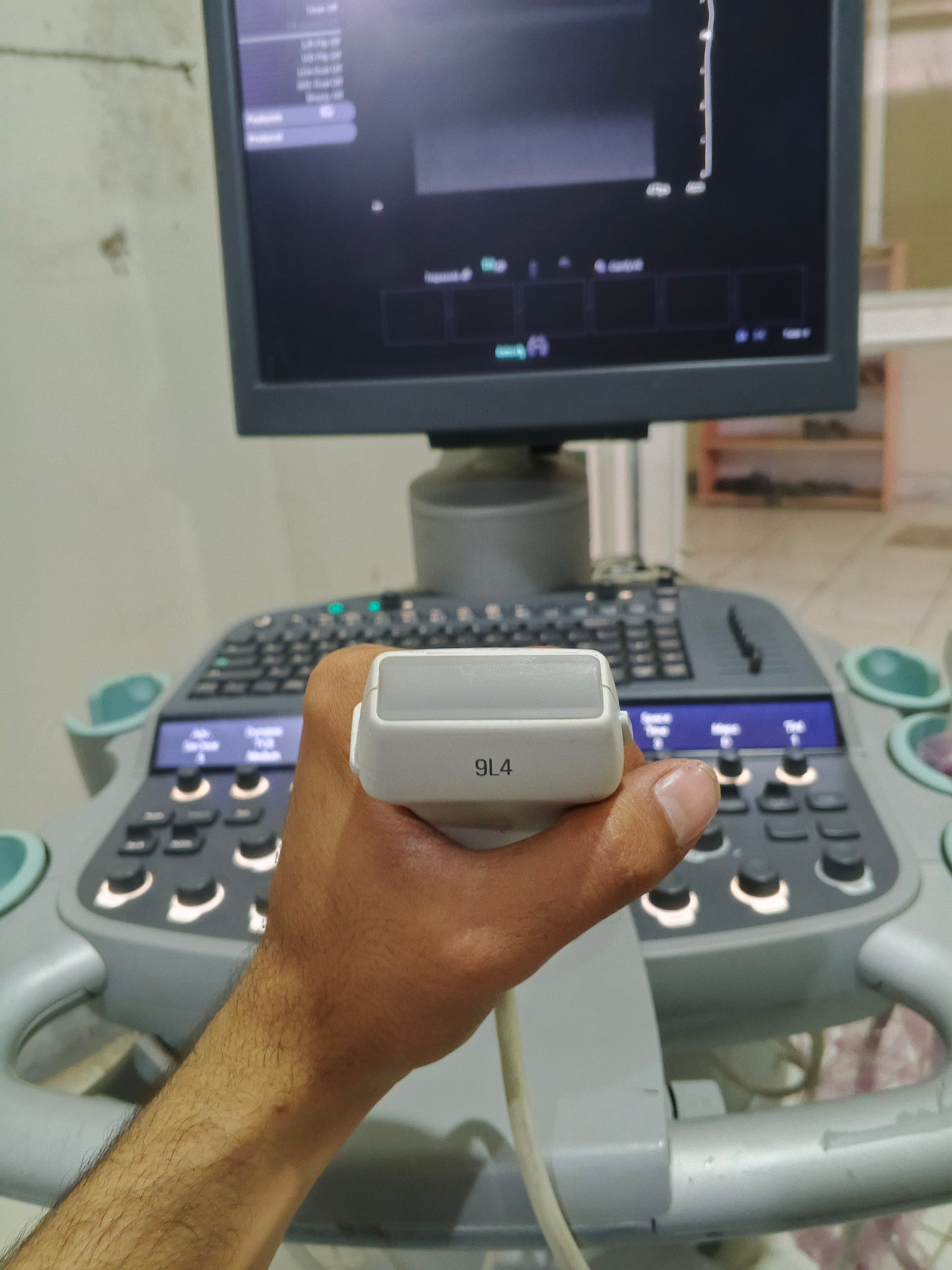Siemen 9L4  linear probe
